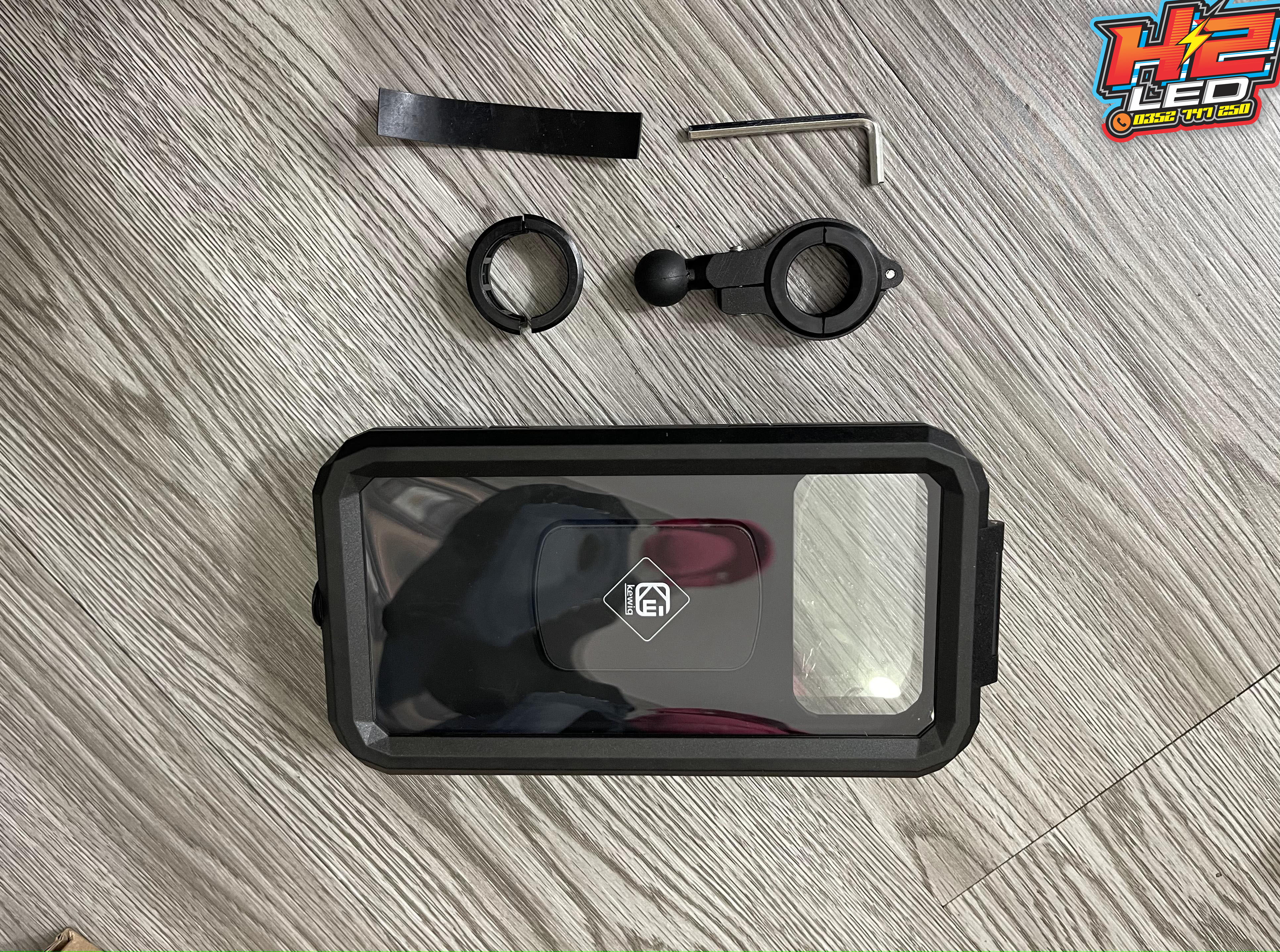 Giá đỡ điện thoại chống rung sạc nhanh không dây + Cổng typeC sạc siêu nhanh + điều khiển Bluetooth (M27 BL)