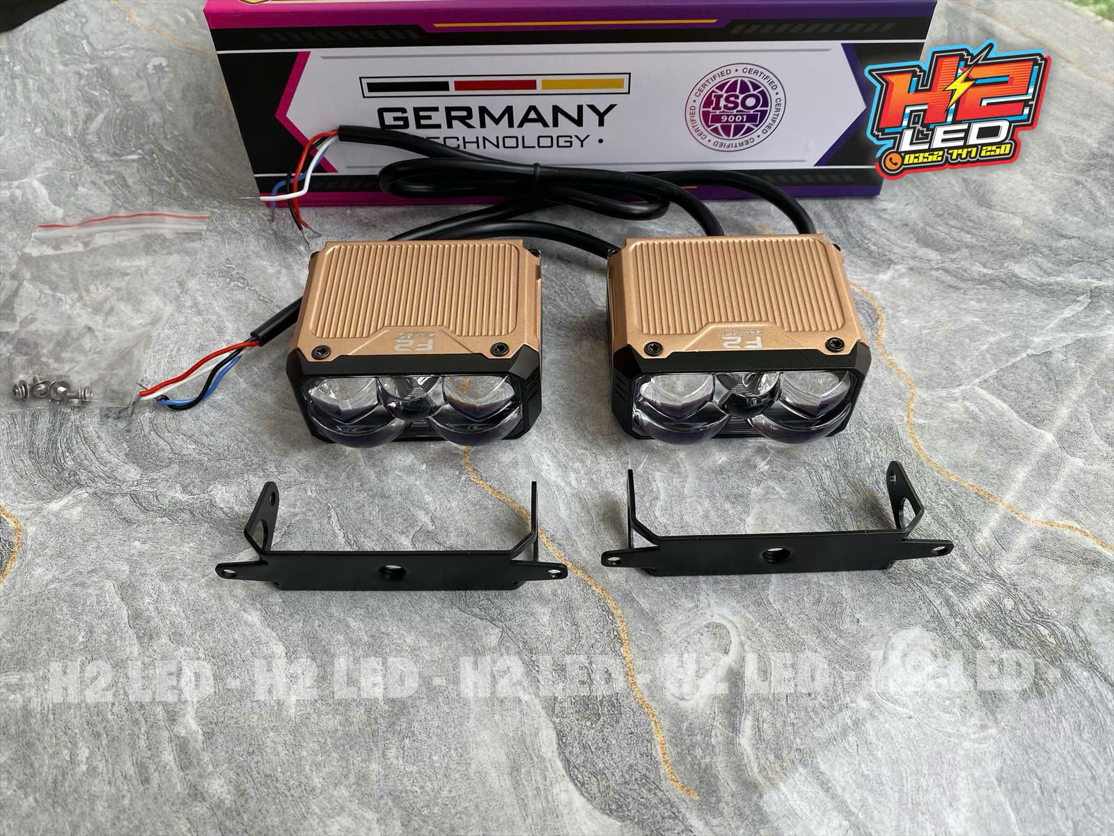 ĐÈN TRỢ SÁNG TITAN MOTO F2 ZERO GT - Giá 1 đèn